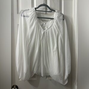 Vince camuto NWT sheer open arm v neck top